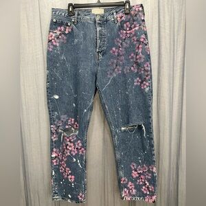 Everlane 90s Cheeky Jean Hand-painted Cherry Blossom / Size 32 Short